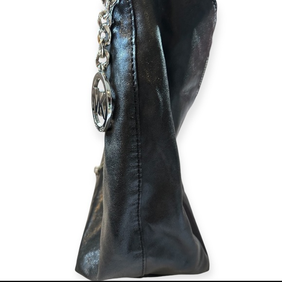 MICHAEL KORS Newman Leather Hobo Bag - Picture 9 of 17